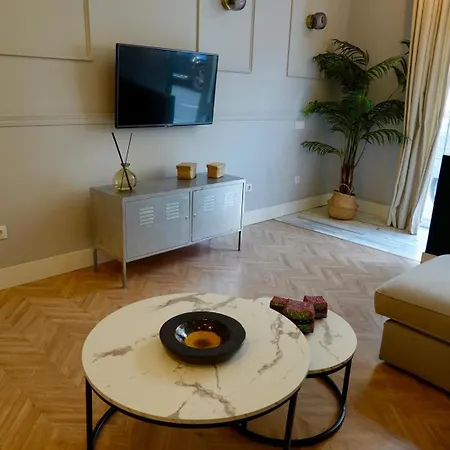 Amplio A 5 Min De San Luis, Luminoso Y Comodo