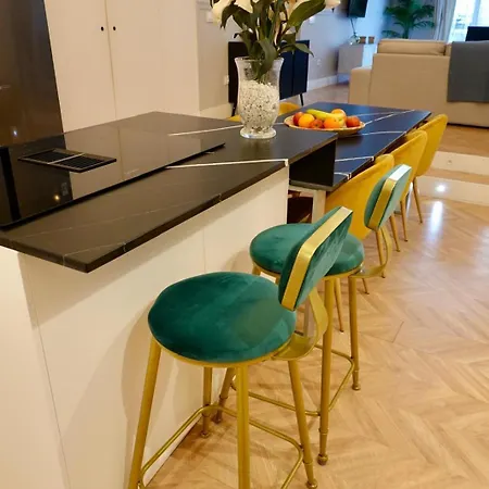 Amplio A 5 Min De San Luis, Luminoso Y Comodo דירה