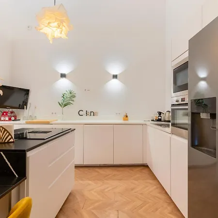 Amplio A 5 Min De San Luis, Luminoso Y Comodo דירה *