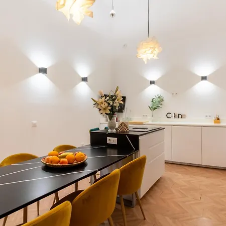 Amplio A 5 Min De San Luis, Luminoso Y Comodo דירה סביליה