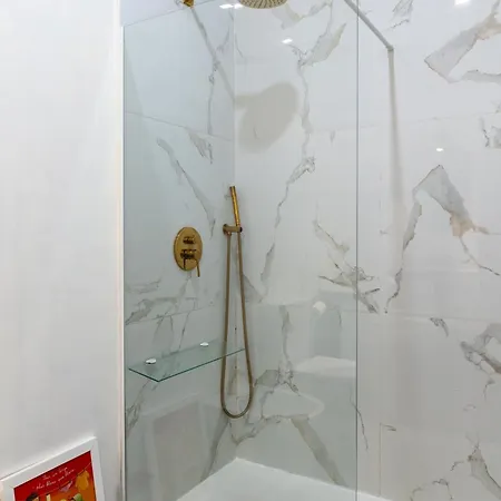 Amplio A 5 Min De San Luis, Luminoso Y Comodo דירה *