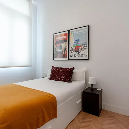 Amplio A 5 Min De San Luis, Luminoso Y Comodo סביליה