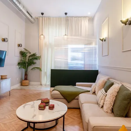 Amplio A 5 Min De San Luis, Luminoso Y Comodo דירה