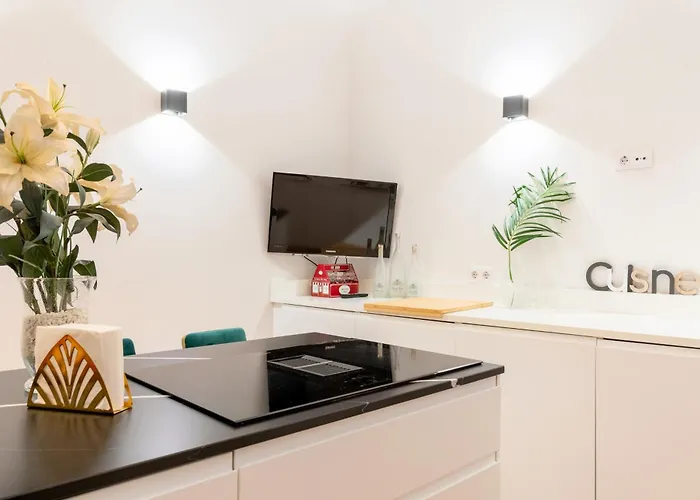 Amplio A 5 Min De San Luis, Luminoso Y Comodo Apartmán Sevilla
