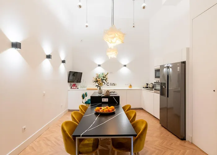 Apartmán Amplio A 5 Min De San Luis, Luminoso Y Comodo Sevilla